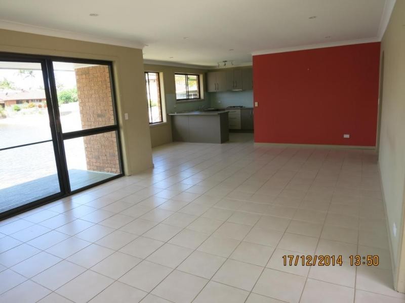 1/25 The Lakes Drive, Tweed Heads West NSW 2485