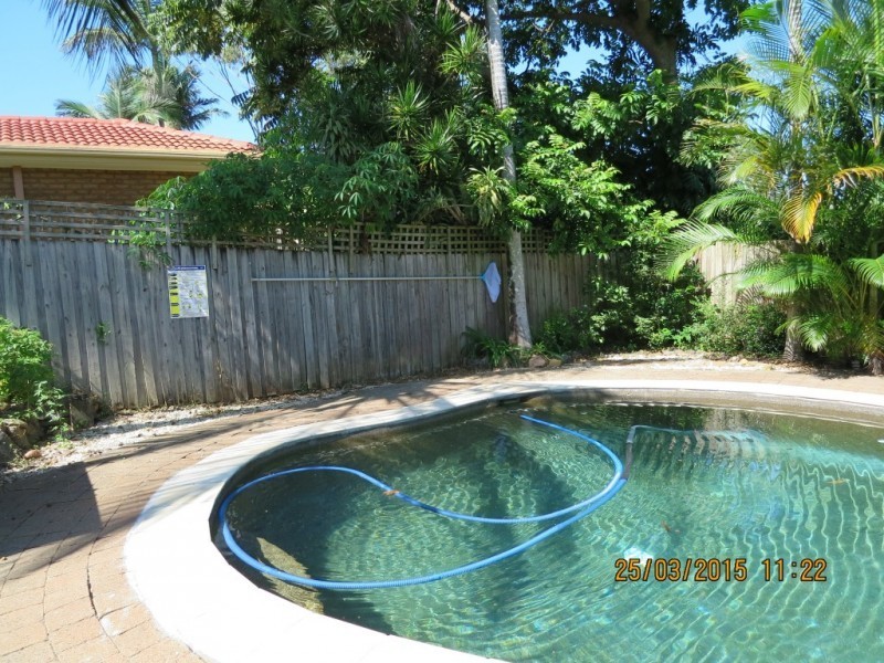 8 Bluegum Blvd, Banora Point NSW 2486