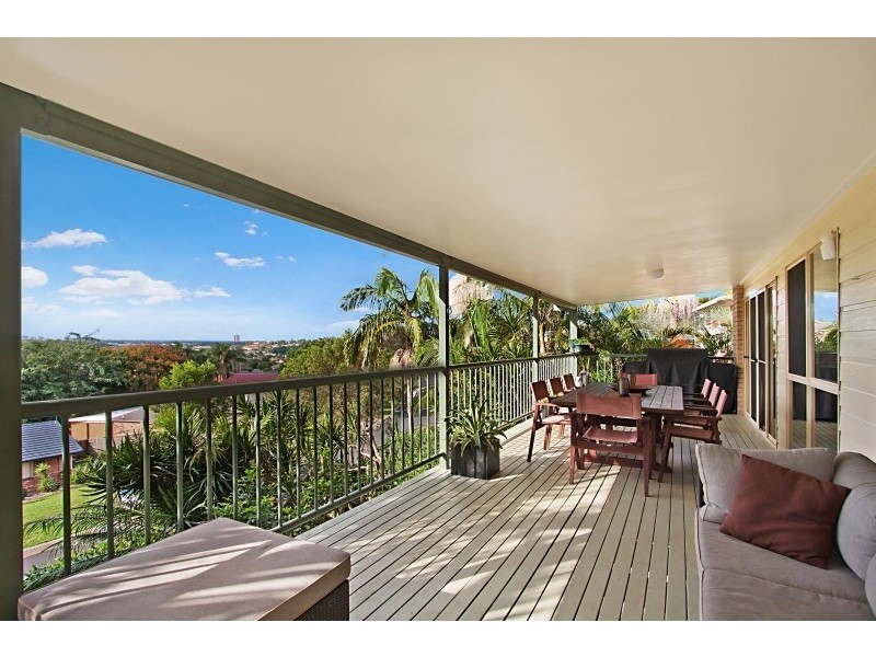 13 Clonakilty Close, Banora Point NSW 2486
