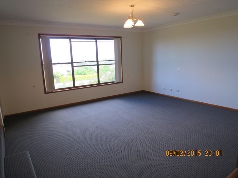 8A Oyster Point Road, Banora Point NSW 2486