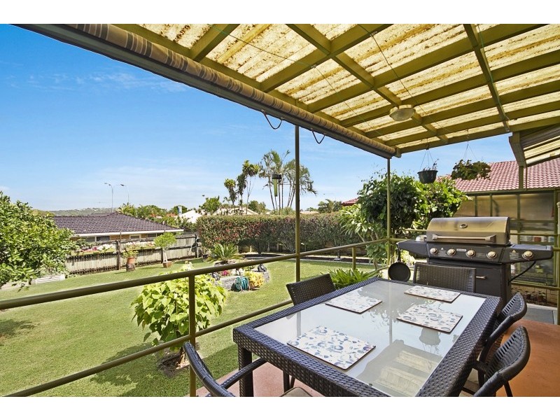 8 Muirfield Place, Banora Point NSW 2486