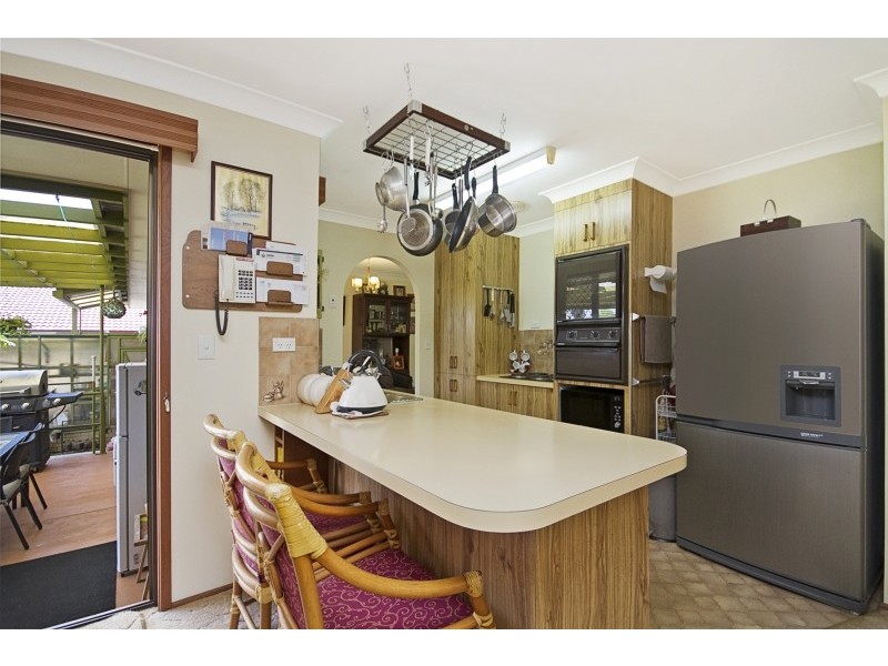 8 Muirfield Place, Banora Point NSW 2486