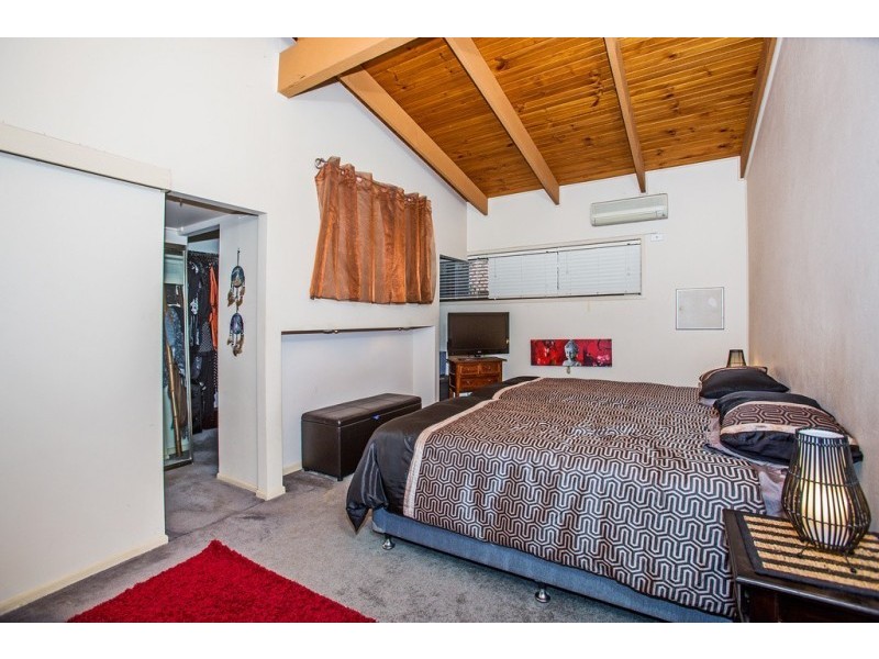 25 Ridgeway Street, Tweed Heads South NSW 2486