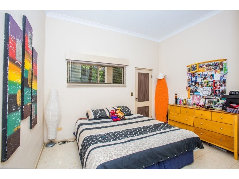 25 Ridgeway Street, Tweed Heads South NSW 2486