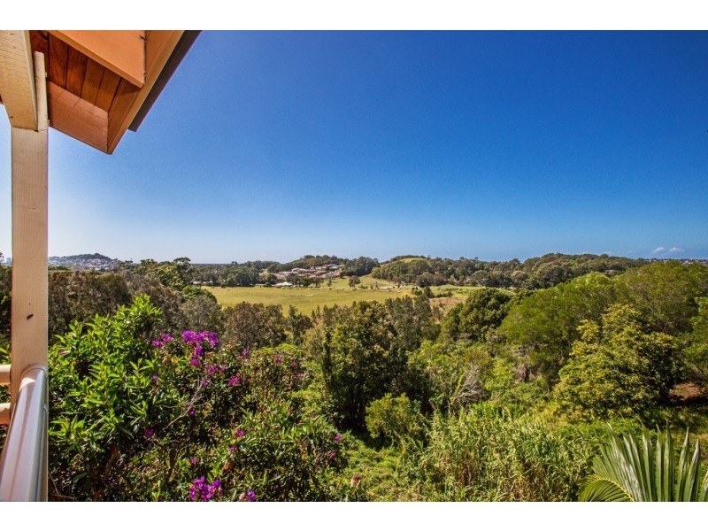 25 Ridgeway Street, Tweed Heads South NSW 2486