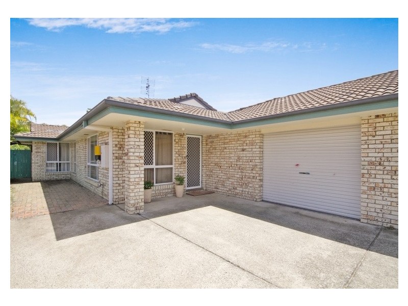 2/44 Clonakilty Close, Banora Point NSW 2486