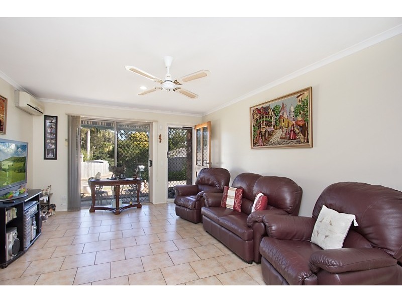 18 Lillypilly Drive, Banora Point NSW 2486