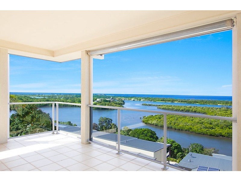 10 Walter Crescent, Banora Point NSW 2486