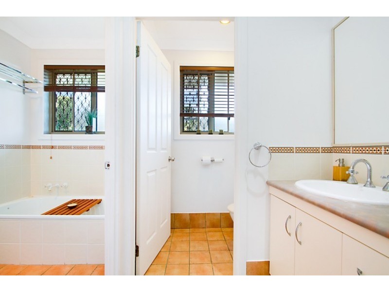 2/1 Dromara Court, Banora Point NSW 2486