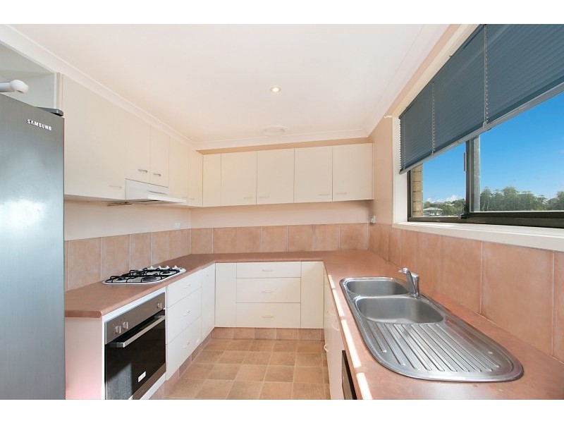 15 Anthony Avenue, Banora Point NSW 2486