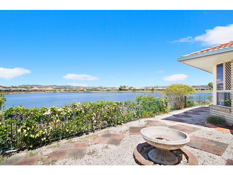 22 Kimberley CCT, Banora Point NSW 2486