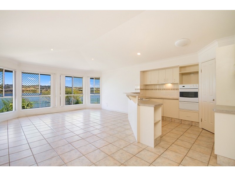 22 Kimberley CCT, Banora Point NSW 2486