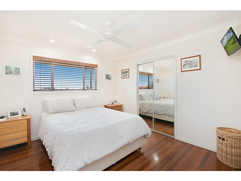42 Laura Street, Banora Point NSW 2486
