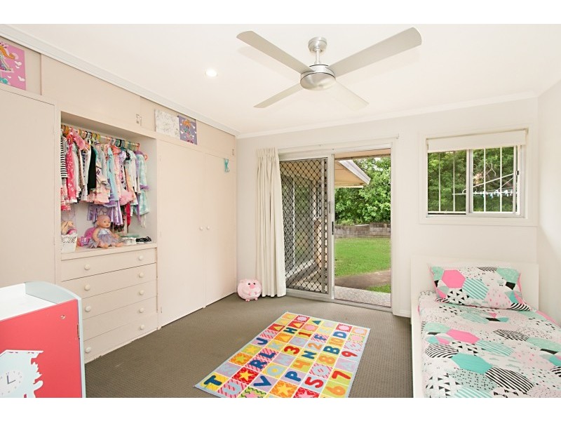 22 Anthony Avenue, Banora Point NSW 2486