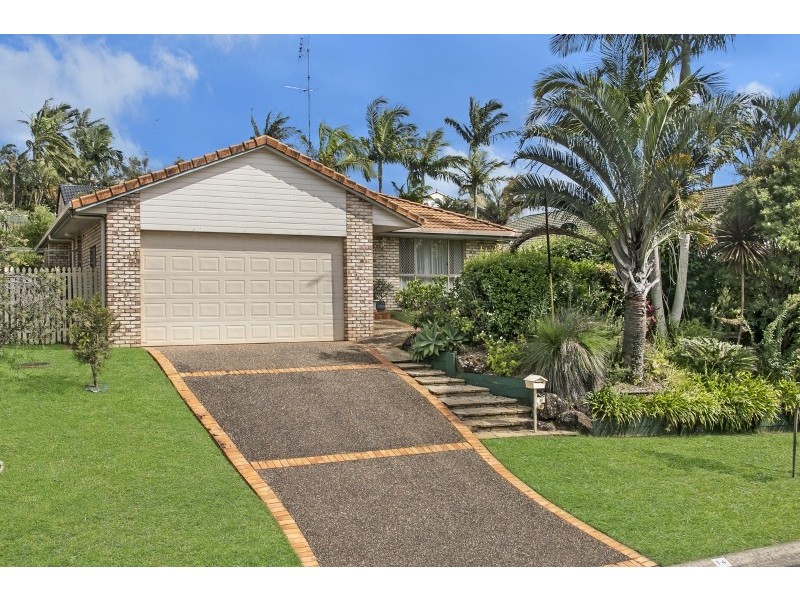 14 Shamrock Avenue, Banora Point NSW 2486