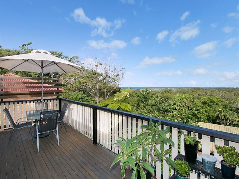 14 Martinelli Avenue, Banora Point NSW 2486