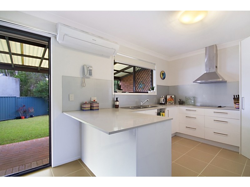 2/72 Blundell Blvd, Tweed Heads South NSW 2486