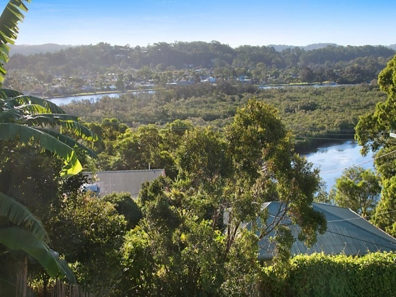 9 Hillcrest Avenue, Tweed Heads South NSW 2486