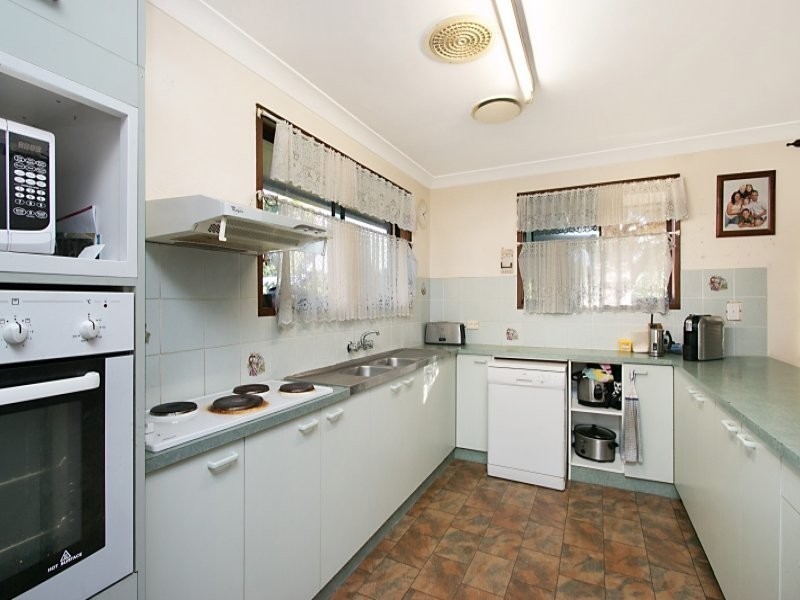 9 Hillcrest Avenue, Tweed Heads South NSW 2486