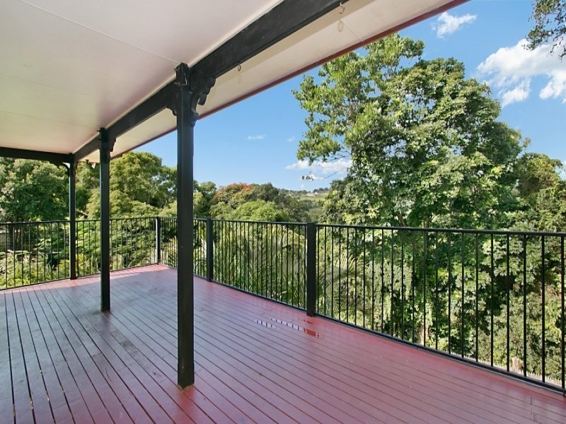 10 Elm Place, Banora Point NSW 2486