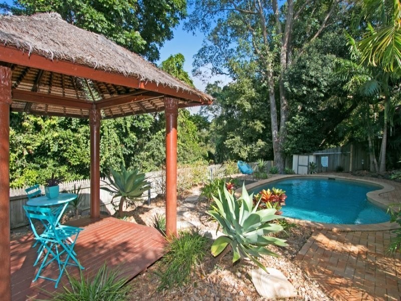 10 Elm Place, Banora Point NSW 2486