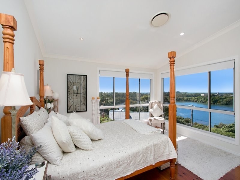 9 Boyle Avenue, Banora Point NSW 2486