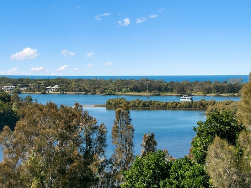 9 Boyle Avenue, Banora Point NSW 2486