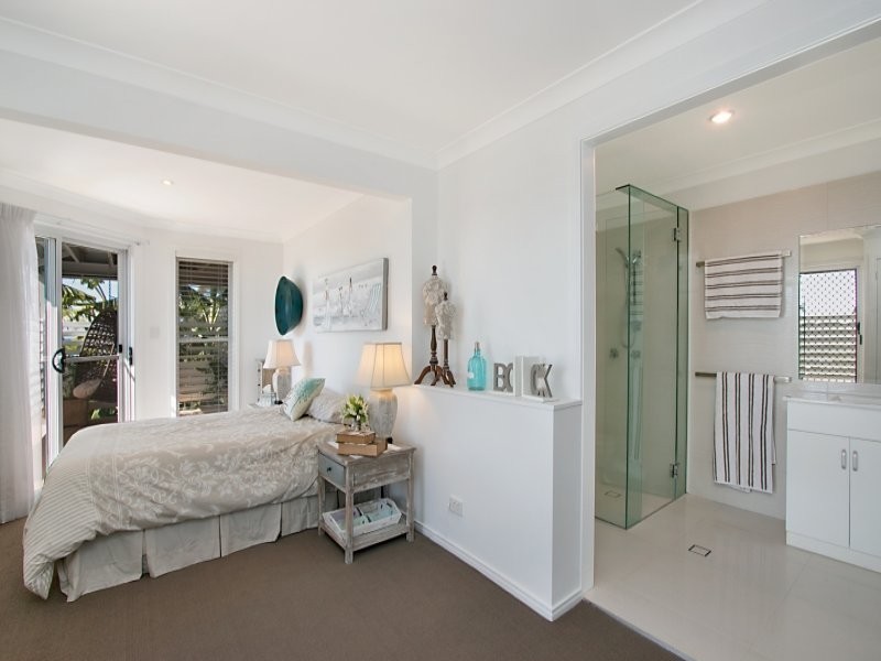 9 Boyle Avenue, Banora Point NSW 2486