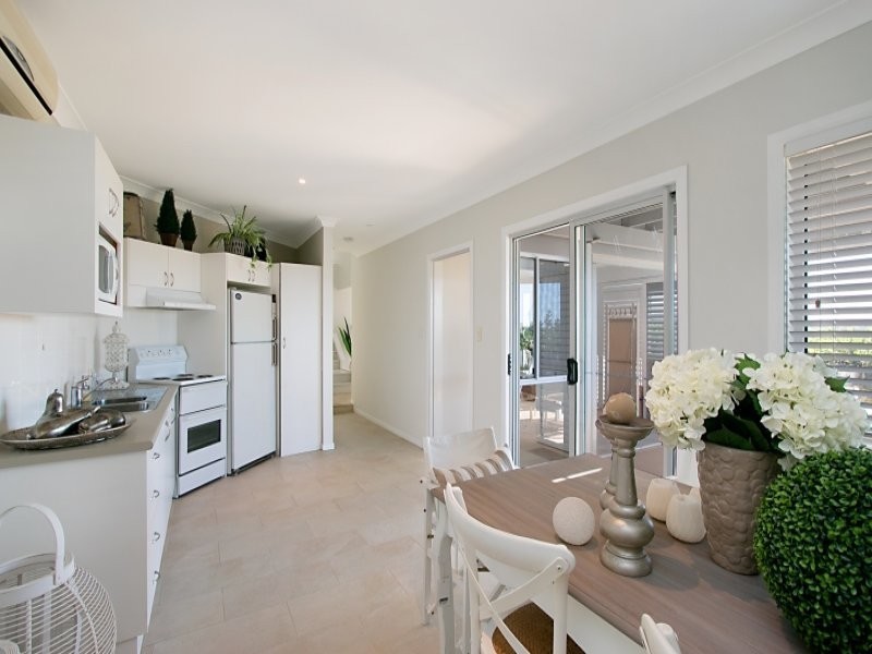 9 Boyle Avenue, Banora Point NSW 2486