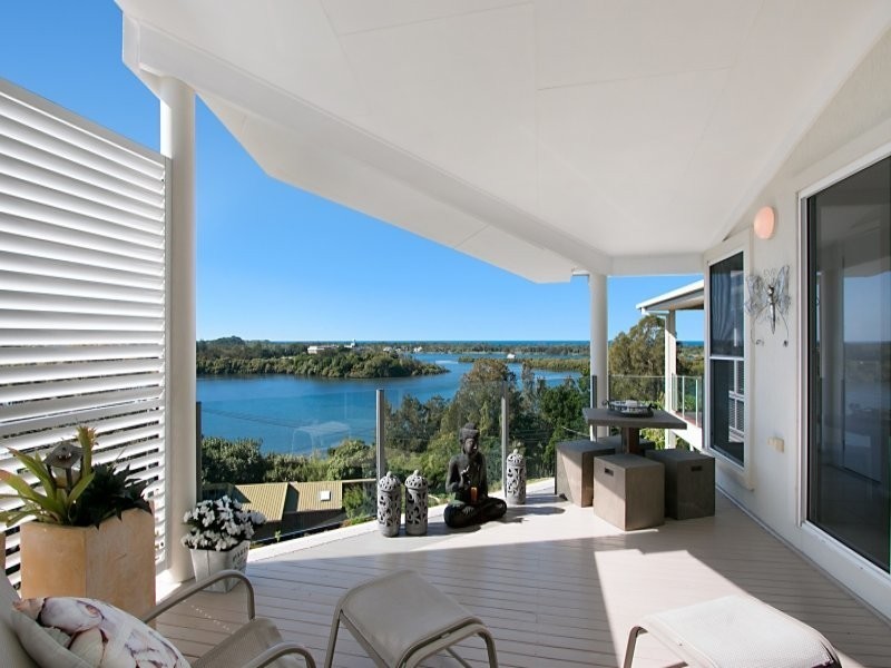 9 Boyle Avenue, Banora Point NSW 2486