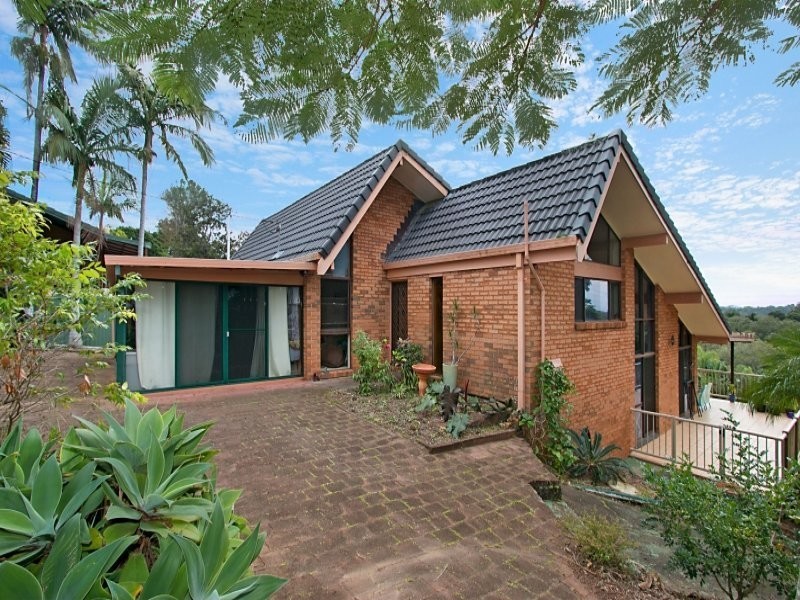 33 Hibiscus Parade, Banora Point NSW 2486