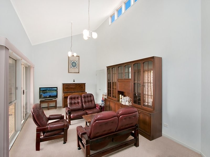 23 Oakland Parade, Banora Point NSW 2486