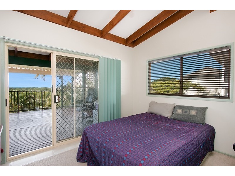 5 Fairway Drive, Banora Point NSW 2486