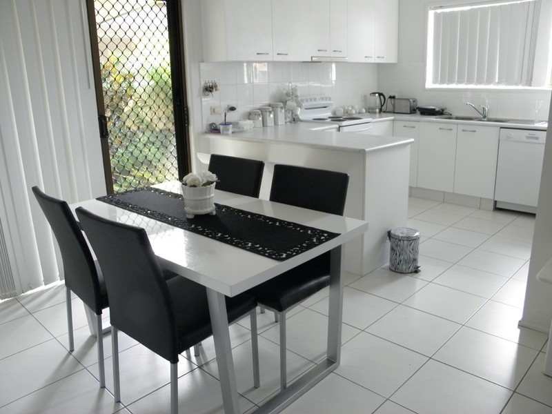 1/96 Blundell Blvde, Tweed Heads South NSW 2486