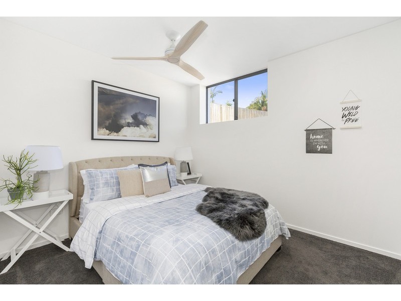 16 Castlecrag Avenue, Banora Point NSW 2486