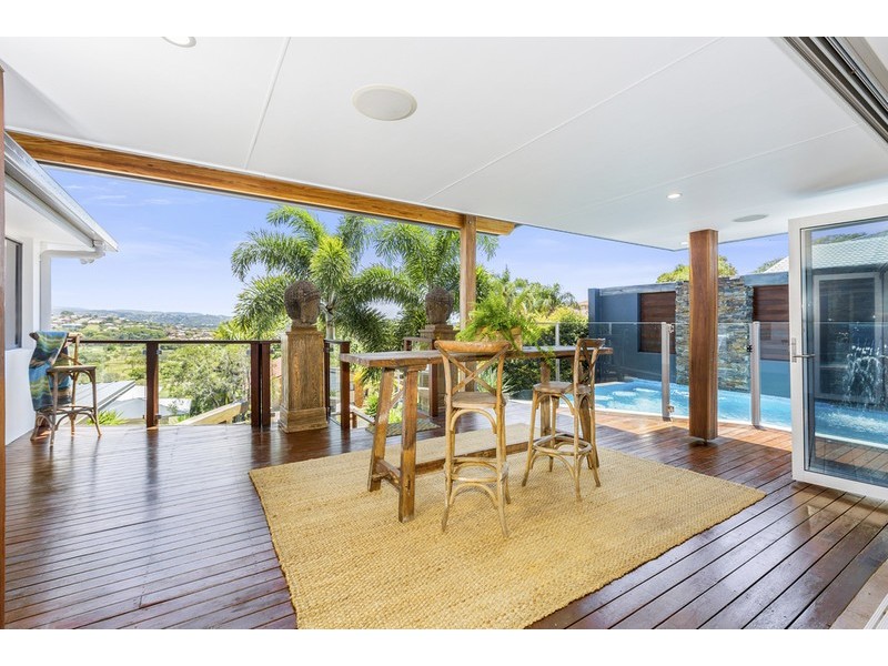 16 Castlecrag Avenue, Banora Point NSW 2486