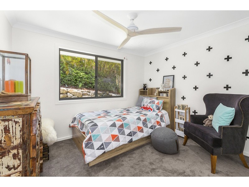 16 Castlecrag Avenue, Banora Point NSW 2486