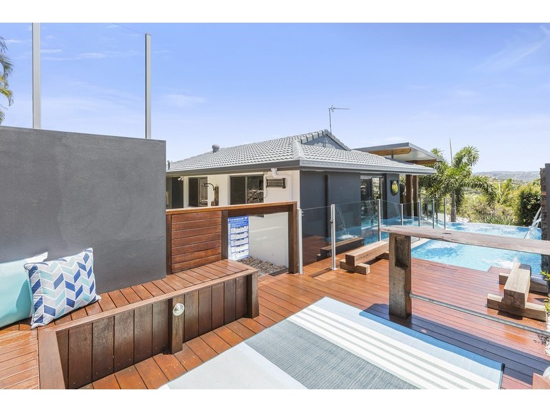 16 Castlecrag Avenue, Banora Point NSW 2486