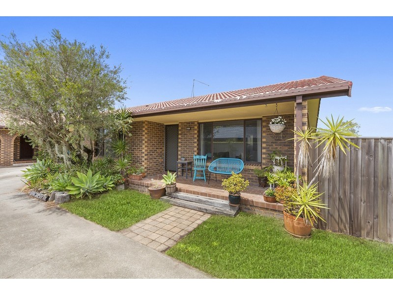 1/8 Seafarer Place, Banora Point NSW 2486