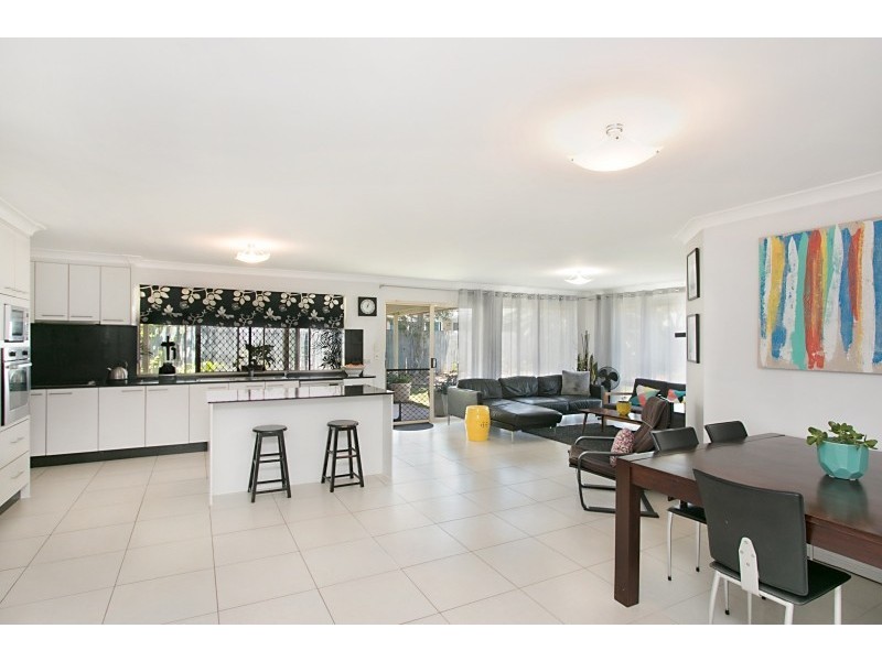 310 Darlington Drive, Banora Point NSW 2486