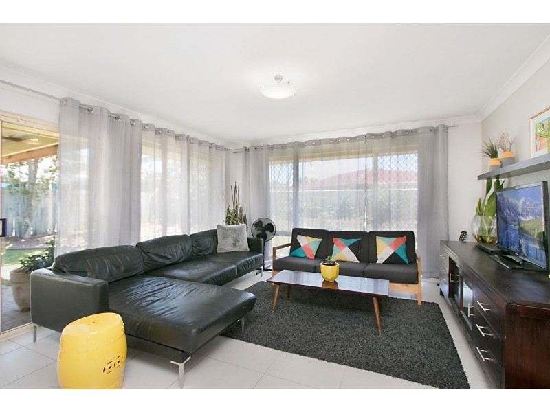 310 Darlington Drive, Banora Point NSW 2486