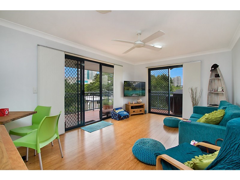 11/16 Dutton Street, Coolangatta QLD 4225