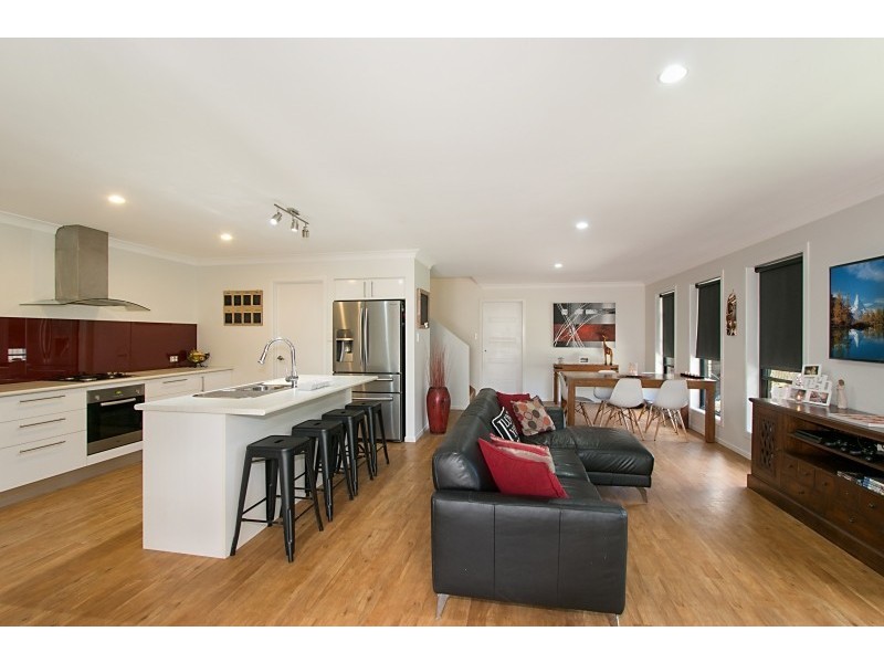 5 Jacabina Court, Banora Point NSW 2486