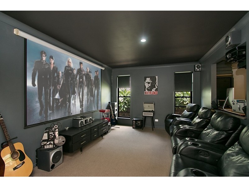 5 Jacabina Court, Banora Point NSW 2486