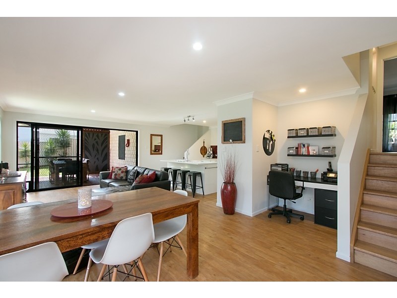 5 Jacabina Court, Banora Point NSW 2486