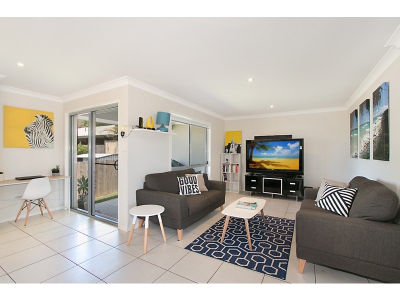 5 Liana Court, Banora Point NSW 2486