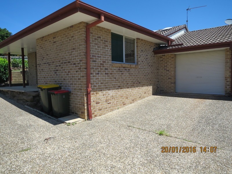 1/6 Manuka Drive, Banora Point NSW 2486