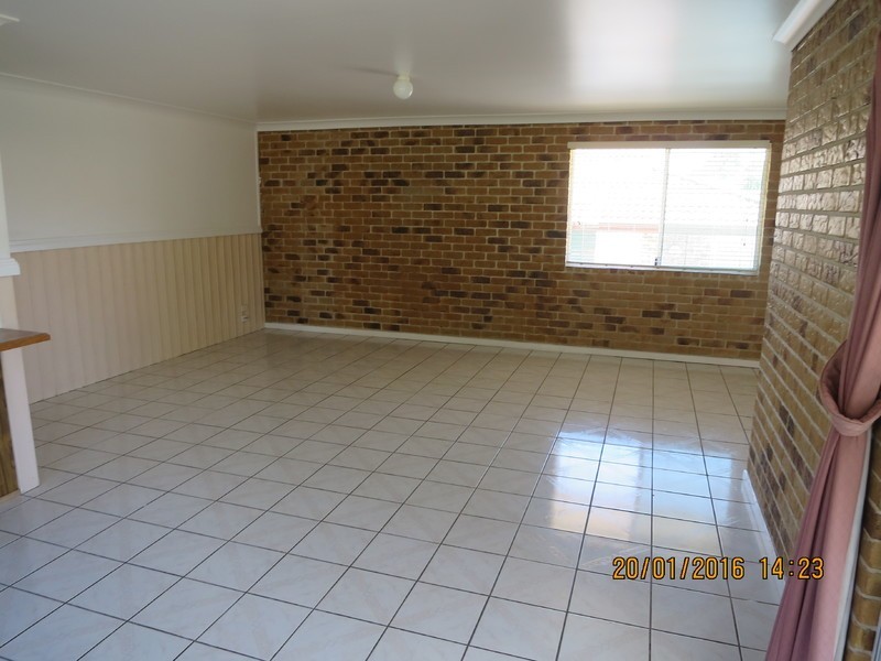 1/6 Manuka Drive, Banora Point NSW 2486