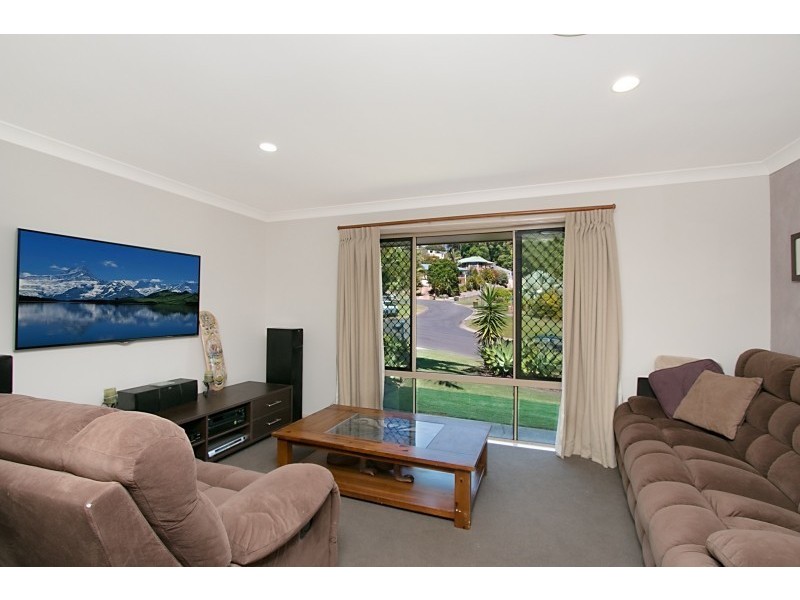 21 Kildare Drive, Banora Point NSW 2486
