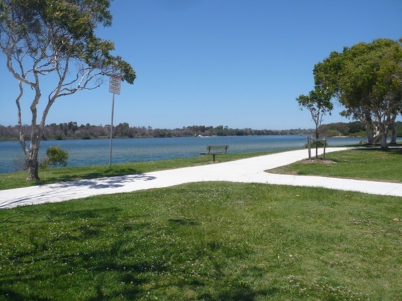 2/26 Keith Compton Drive, Tweed Heads NSW 2485